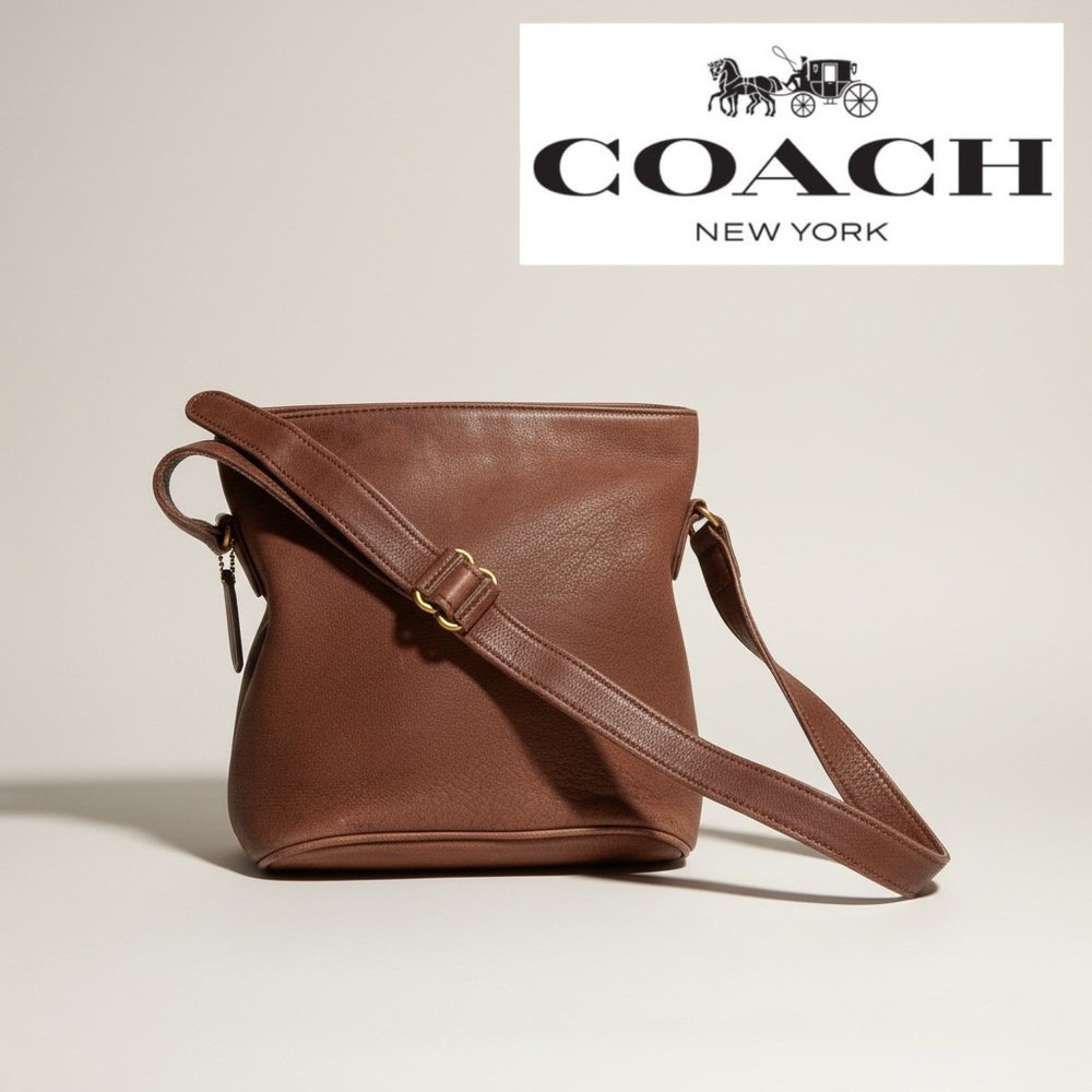 Vntg Coach Sonoma Large Bucket Hobo
Crossbody Messenger Purse Bag
Nubuck Brown